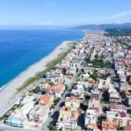 La Casetta Sul Mare Apartment